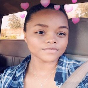 Meet your Posher, Chantel